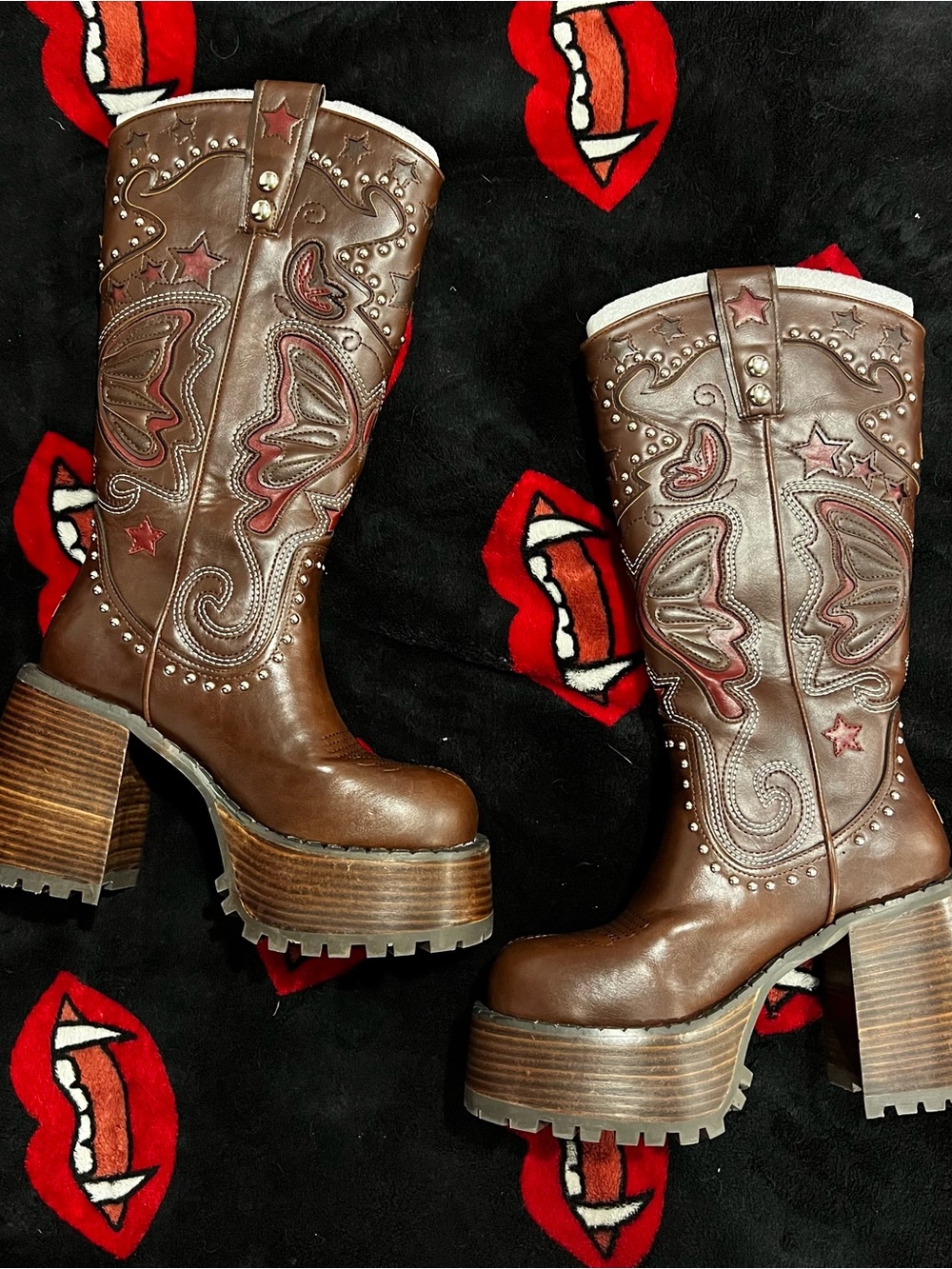 Dolls Kill x Bratz - The Wild West Platform Boots - Brown - Picture 2 of 7
